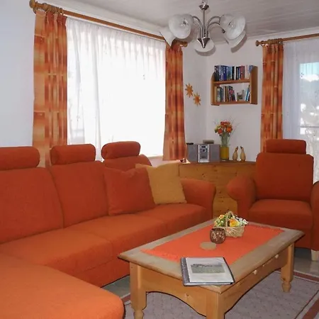 Haus Regina Comfortable 度假居 *