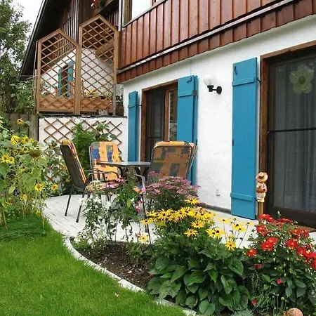 Haus Regina Comfortable 度假居 *